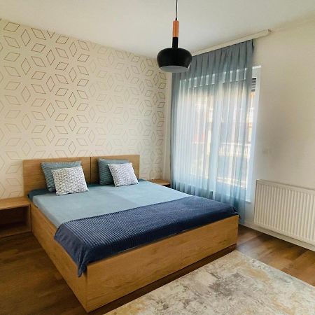 Tower Apartment Приштина Экстерьер фото