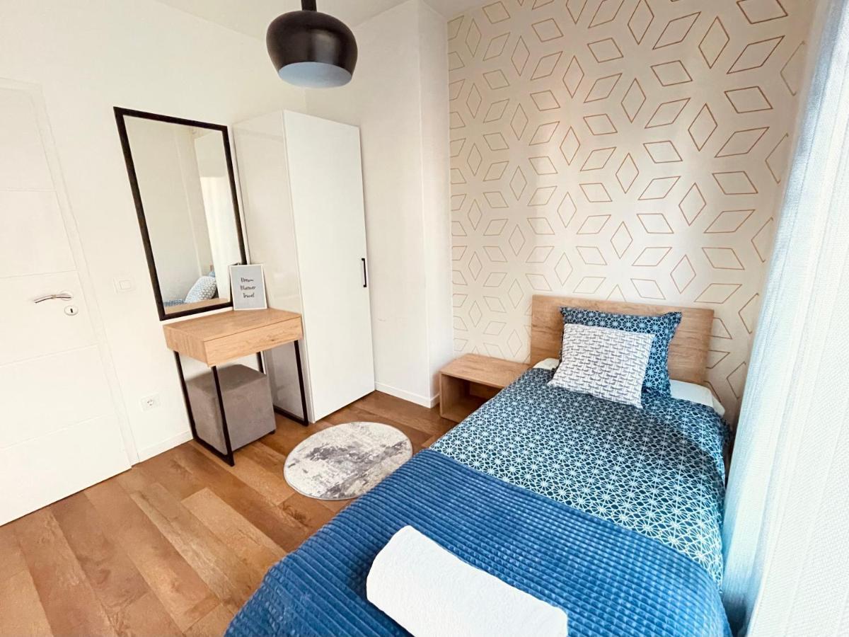 Tower Apartment Приштина Экстерьер фото