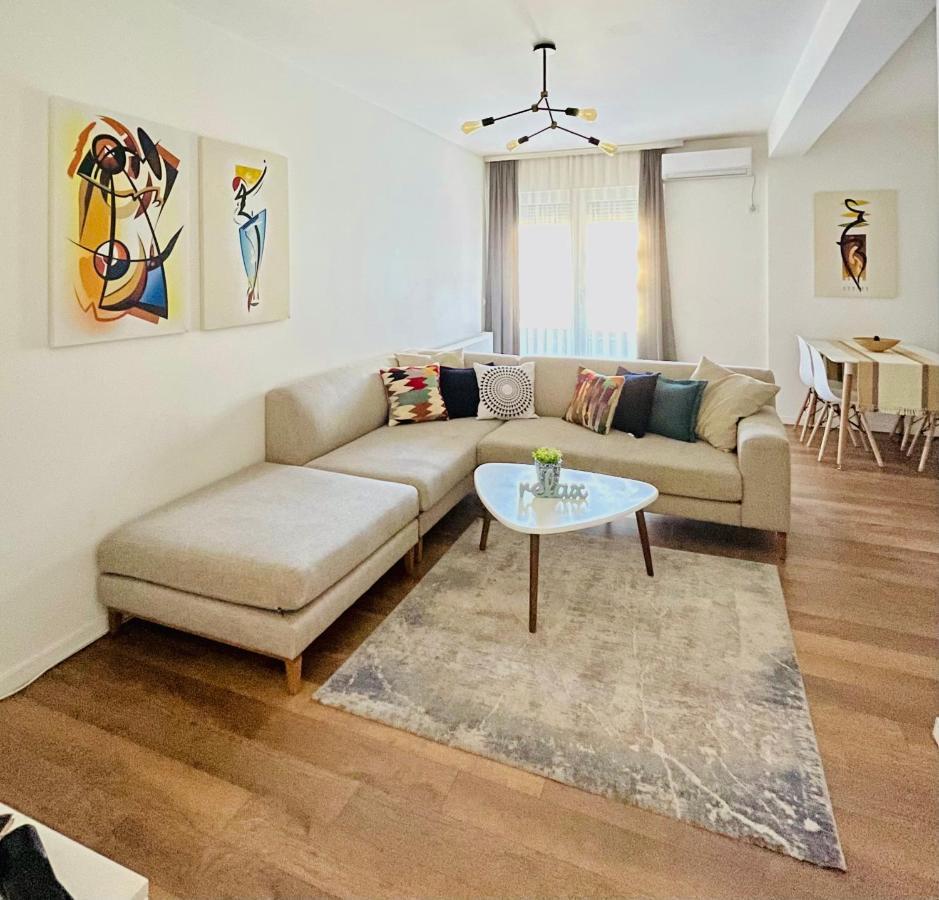Tower Apartment Приштина Экстерьер фото