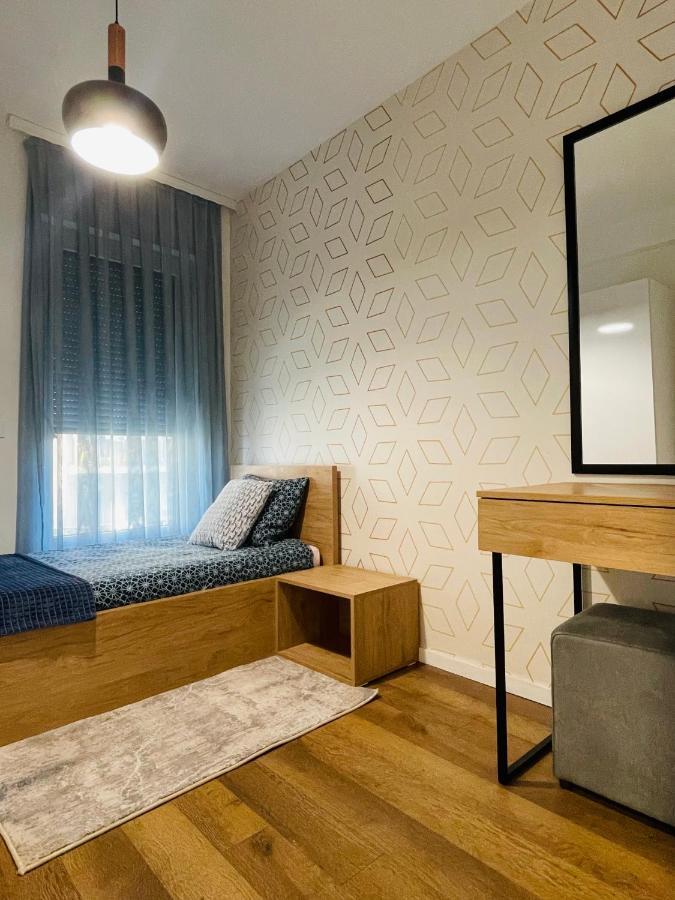 Tower Apartment Приштина Экстерьер фото
